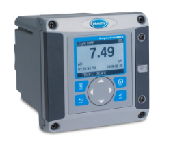 Polymetron 9500 Controller, 100 - 240 VAC, one pH/ORP input, Modbus 232/485, two 4 - 20 mA outputs