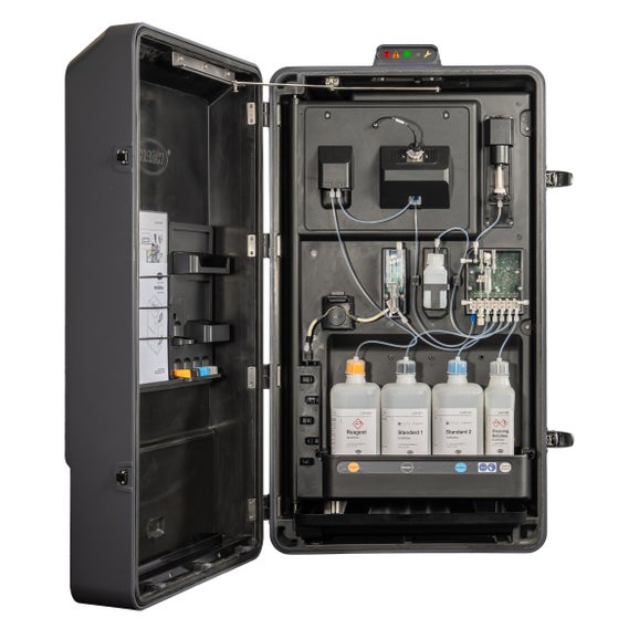 NH6000sc Ammonium Analyser, 1 channel, includes sample supply pump for FX610, flow detection, automatic grab sample, 230 VAC